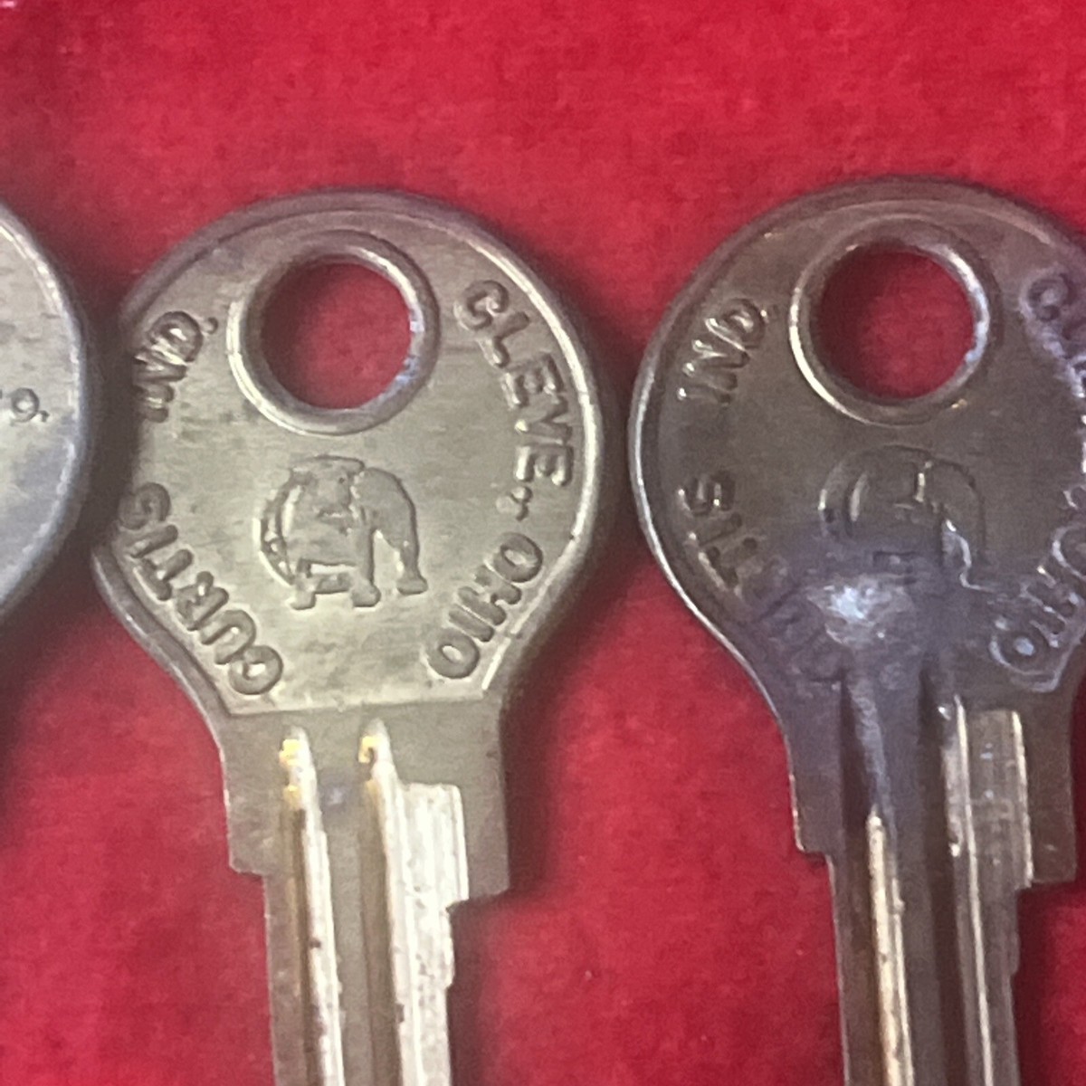 LOT OF 5 Y22 UNCUT KEYS (k16) | eBay