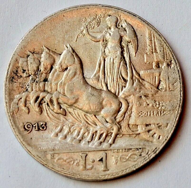 Foto 1 di 2