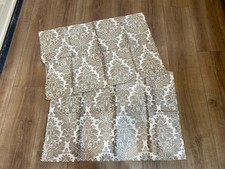 Taies d'oreiller Linea Dull imprimé filigrane doré H/femme X 2, inutilisées mais 1 marque