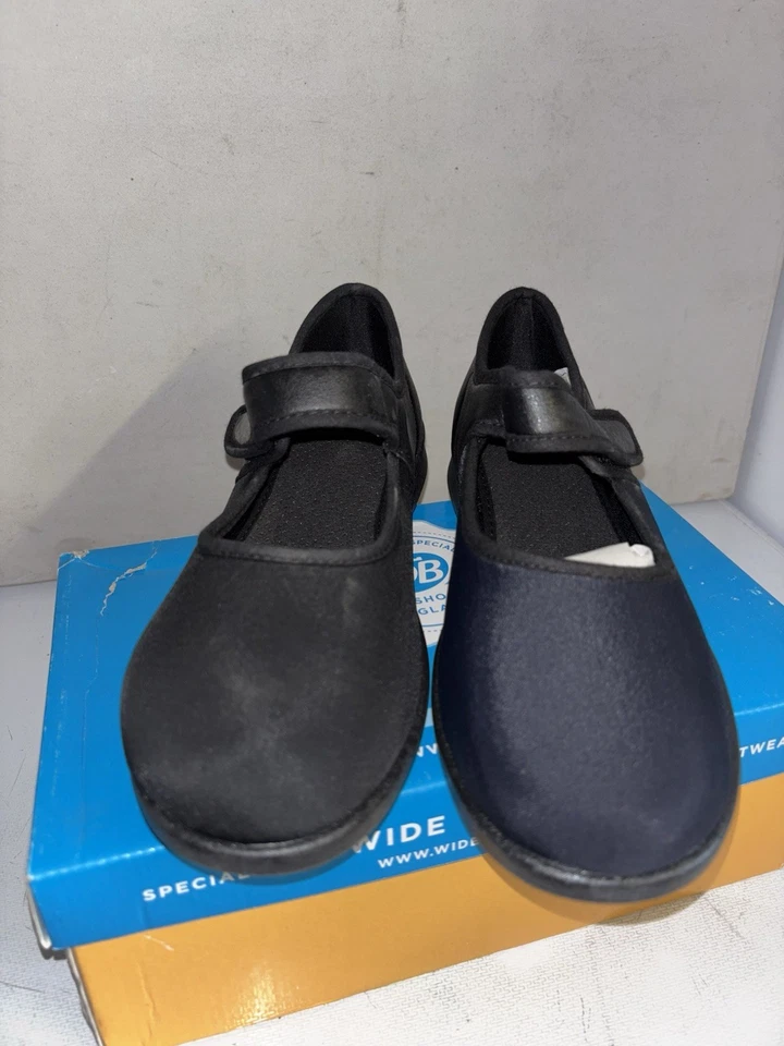 DB Easy B Wide Fitting Eve Black Stretch Shoes Size 8 2V 414 New Seconds - Image 3 of 4