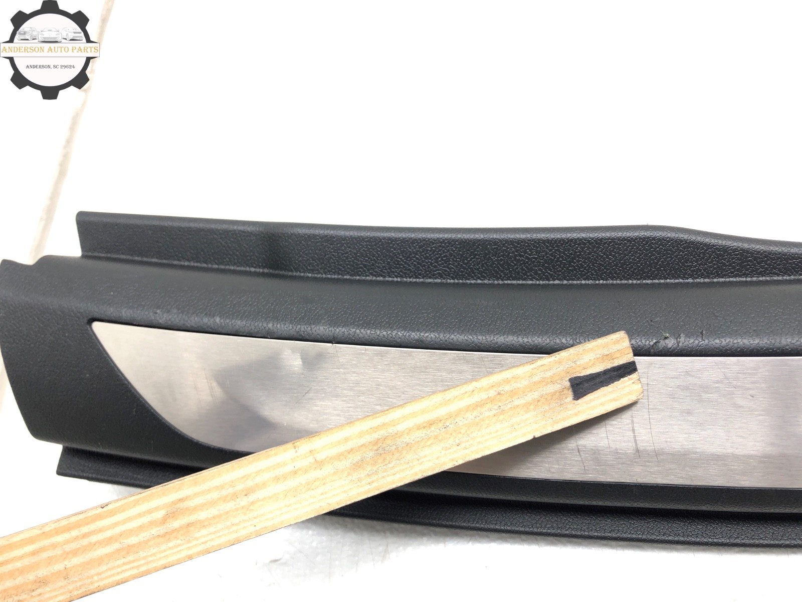 2017-2024 MASERATI LEVANTE REAR TRUNK SILL SCUFF PLATE TRIM COVER OEM