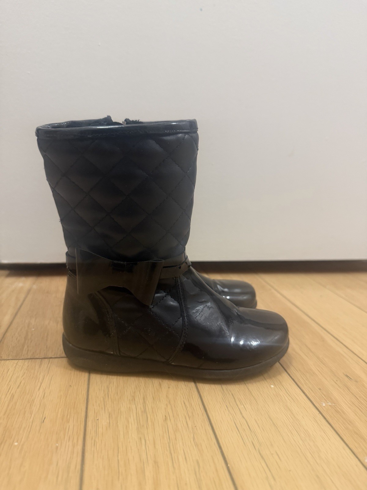 Botas negras para niña talla 27