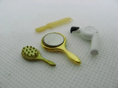 Puppenhaus - Zubehör Maßstab 1:12 - Fön, Kamm, Bürste, Spiegel - ca-B 2cm (307) - Bild 1 von 3