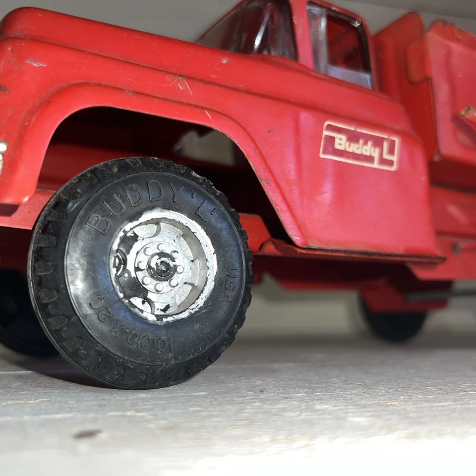 Vintage Buddy L Dump Truck Red Pressed Steel 14.5" bank (Great Condition) - Image 3 of 4