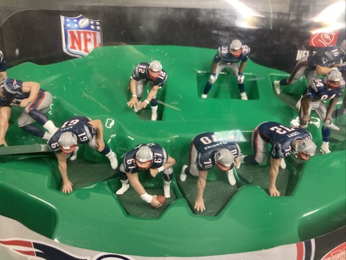 McFarlane NEW ENGLAND PATRIOTS Ultimate Team Set 2008 Sealed - BRADY MOSS WELKER - Picture 3 of 9