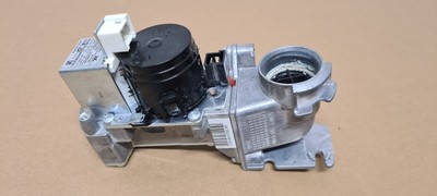 Wolf  CGB -2K-20  Kromschröder CES 10AF60-14LB3427  Gasarmatur