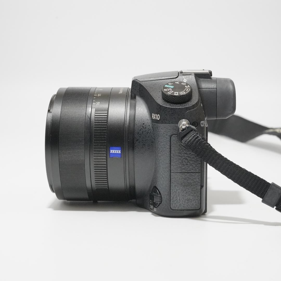 Sony Cyber-shot DSC-RX10 Compact Digital Camera with ZEISS Lens