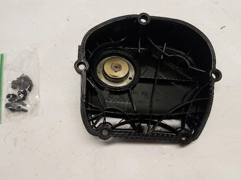 2010 Volkswagen Tiguan (2.0L / Turbo) Cam Shaft Adjustment Magnet W/ Bracket - Image 3 of 4