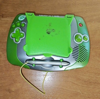 LEAPSTER Leaf Frog Handheld-Lernspielkonsole mit Stylus.