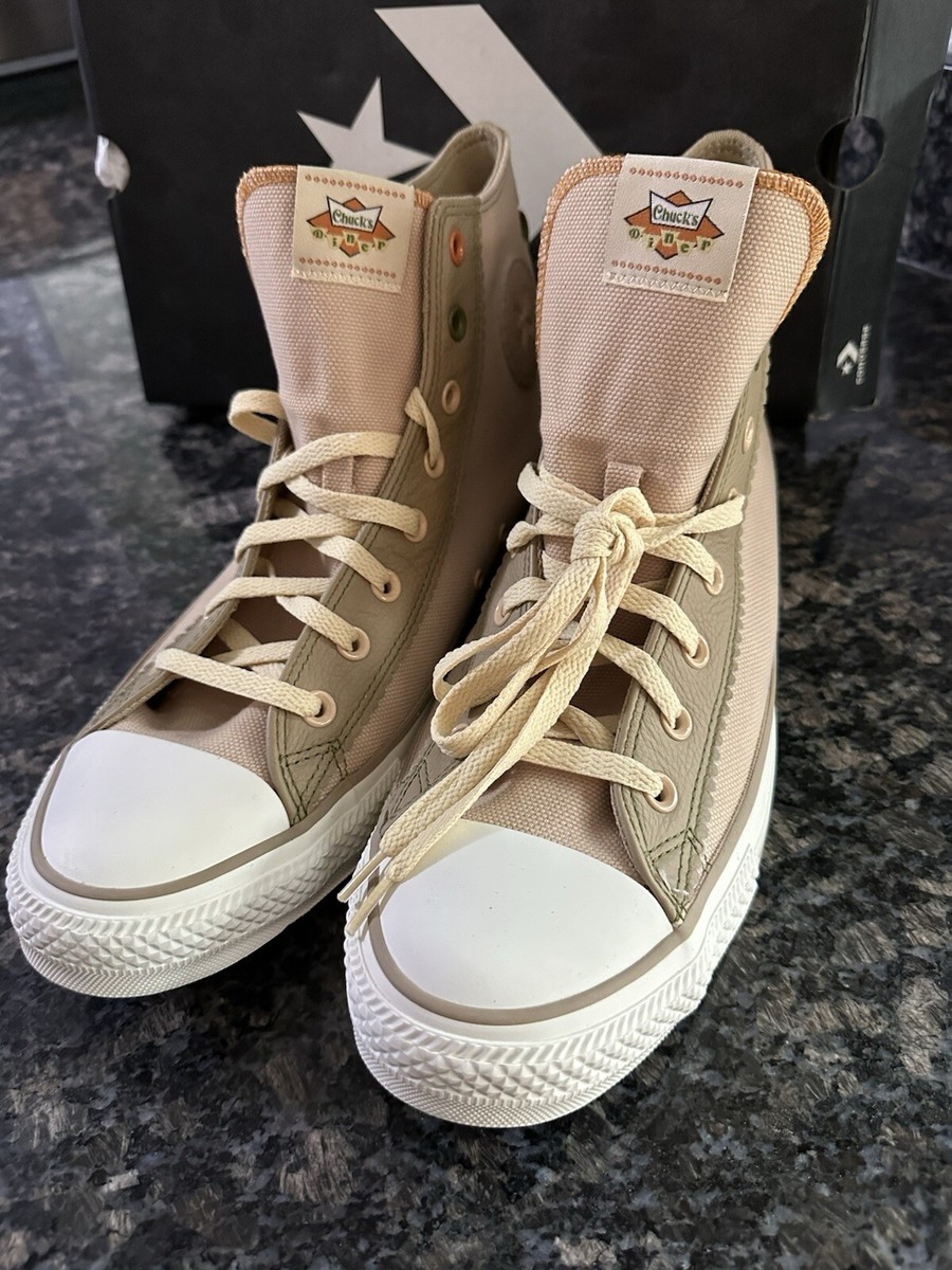 NEW Converse Chuck Taylor All Star Hi  display picture 3