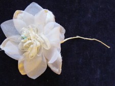 Vintage Millinery Flower White 3" w/ Blue Tip Stamens for Hair Bridal Hat K66