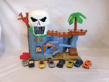 Mattel Matchbox Buried Treasure Play set Interactive Lights Sounds Talks Cars