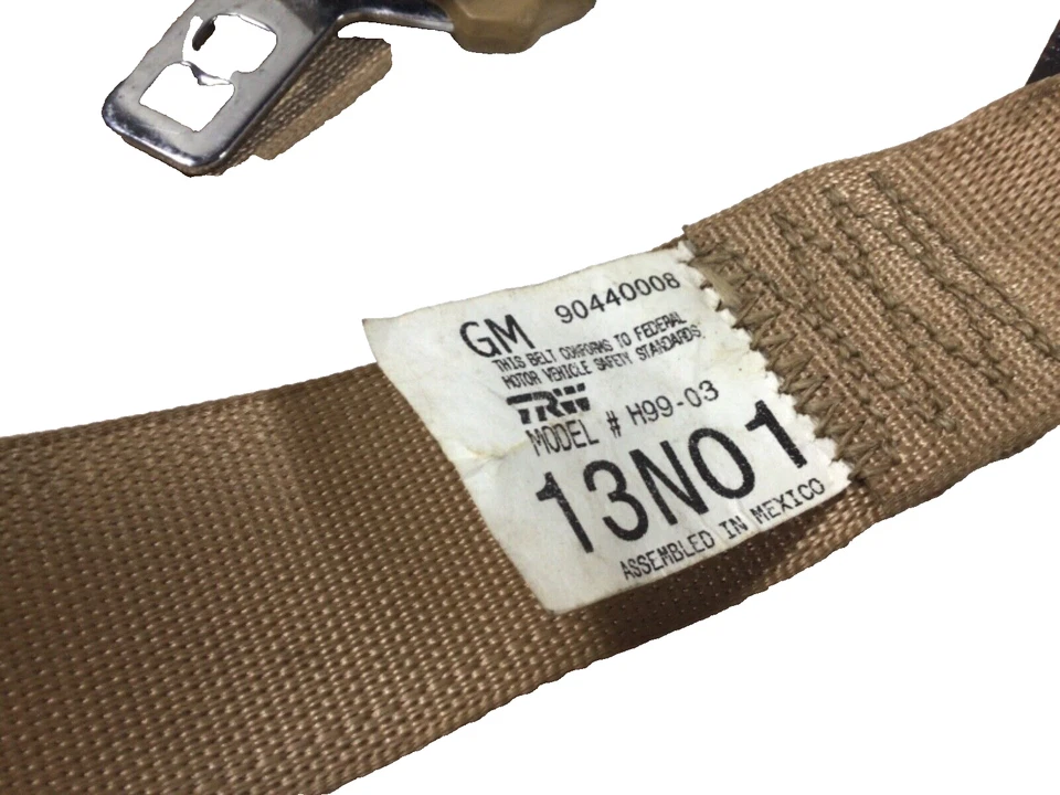 Retractor cinturón seguridad lado pasajero trasero derecho Saturn L300 serie L 2001-2005 Foto 3 de 4