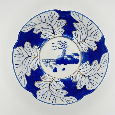 Goldcastle Chikusa Hand Painted Scalloped Edge 8.25 Inch Bowl Gold Trim  Japan