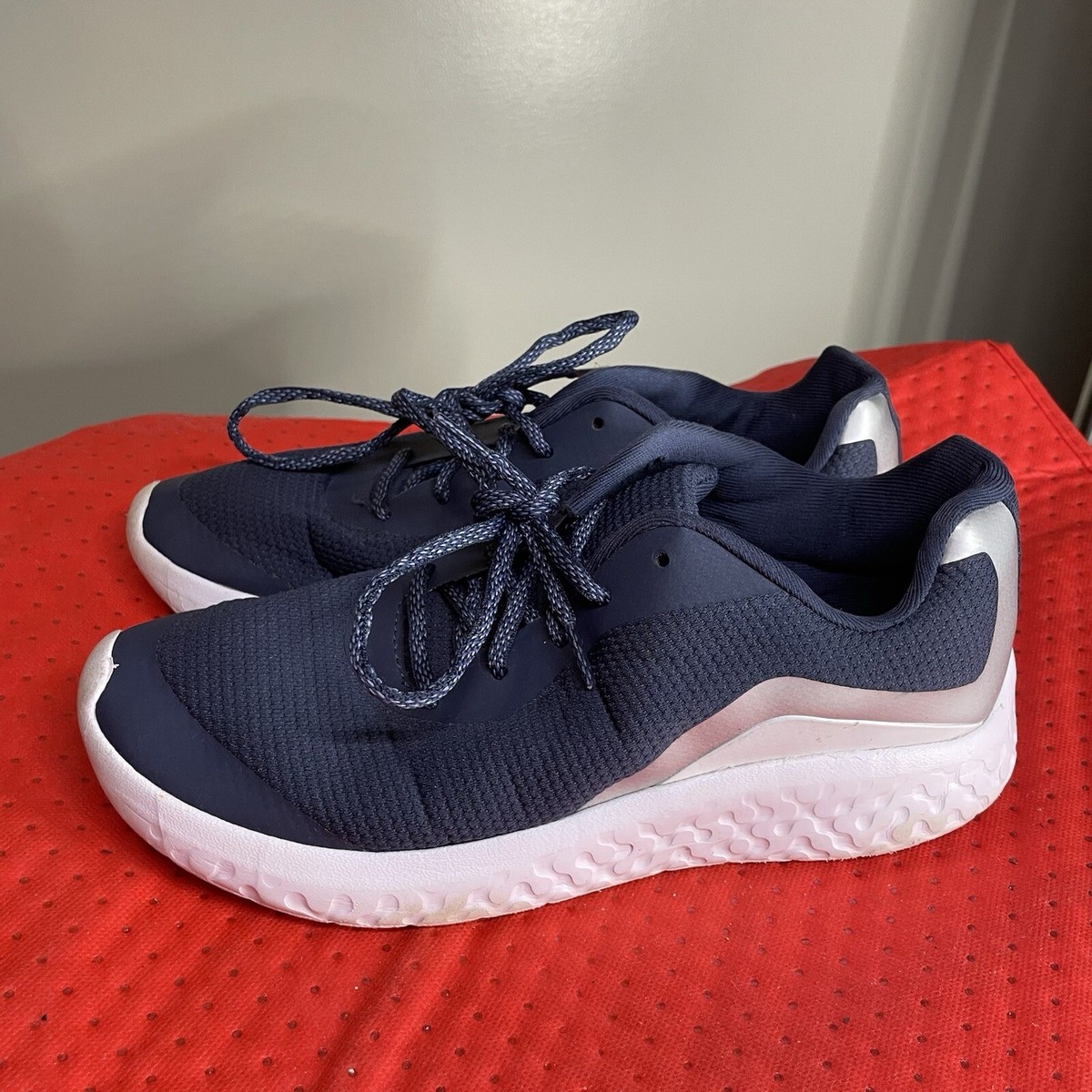 AVIA Womens Athletics, Navy Blue Tennis Shoe, Memory Foam, Size