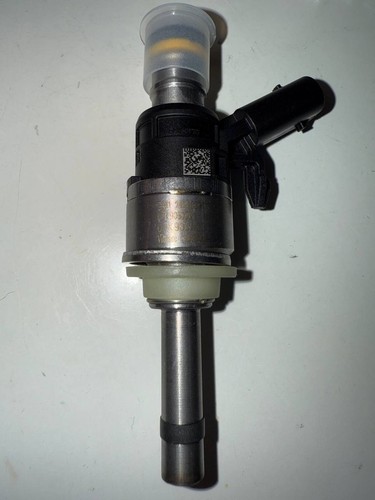 AUDI SEAT A3 RS3 RSQ3 TTRS FORMENTOR FUEL INJECTOR DNWA 07K906036K NEW&OEM! - Bild 1 von 2