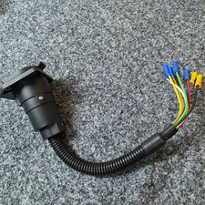 Universal 7-Way Trailer Tow Socket Connector 6-24V Prewired Plug RV
