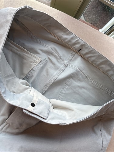 Lululemon Utilitech Men’s Light Grey 34x32 - Picture 3 of 3