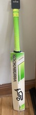 Kookaburra Cricket Bat, kahuna 500, Excellent bat New with tags Black