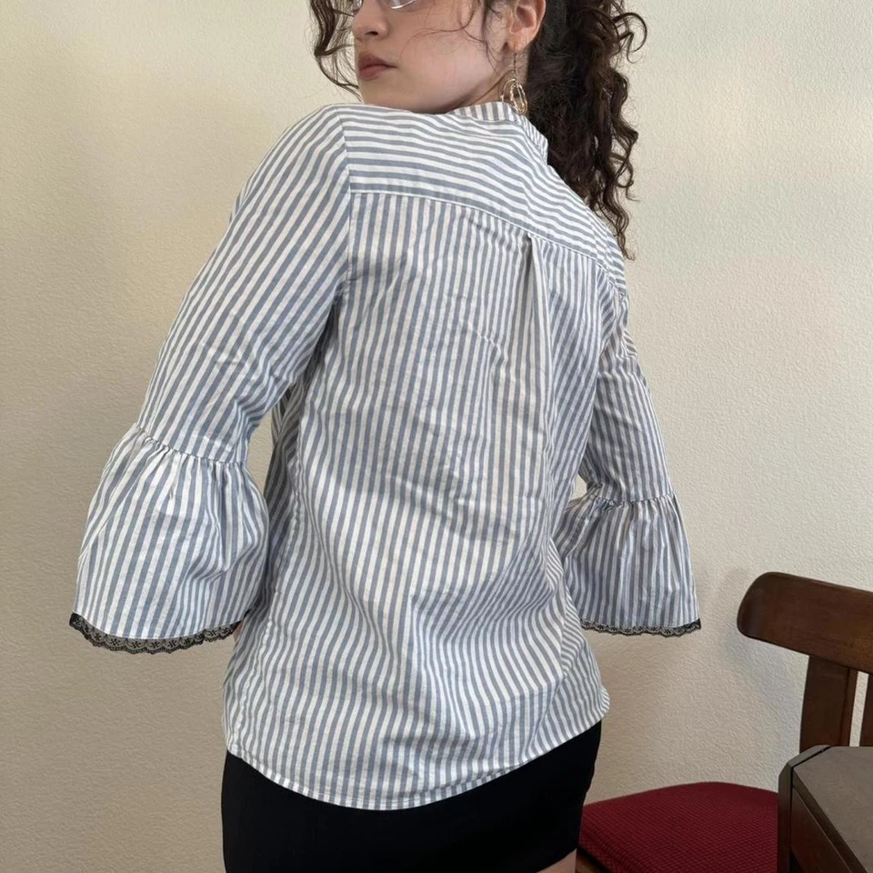 Karl Lagerfeld Ruffle Blouse Exrta Small White Blue Stripe Lace Bell Sleeves - Image 3 of 4