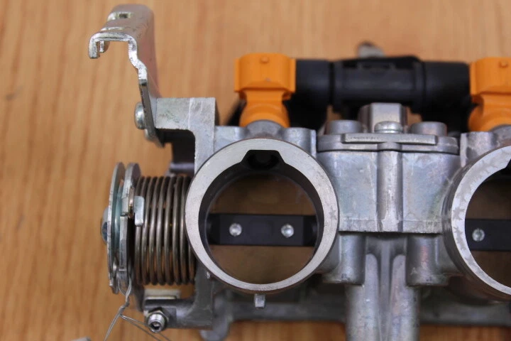 Carrocerias de acelerador Honda CBR500R CBR 500 2015 - Imagem 2 de 4