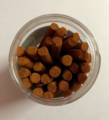 110 gm Indian PREMIUM BELLA PHOOL JAZMÍN DHOOP PALOS DE INCIENSO meditación puja 8 - Imagen 5 de 5