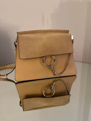 Umhängetasche von Chloé  Faye Bag in Sandy Beige Medium 