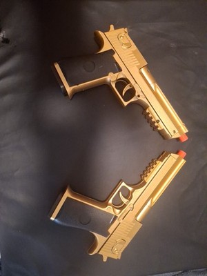 2 Gold Desert Eagle Pistoleros Soft Foam Bullet Gun With Ammo