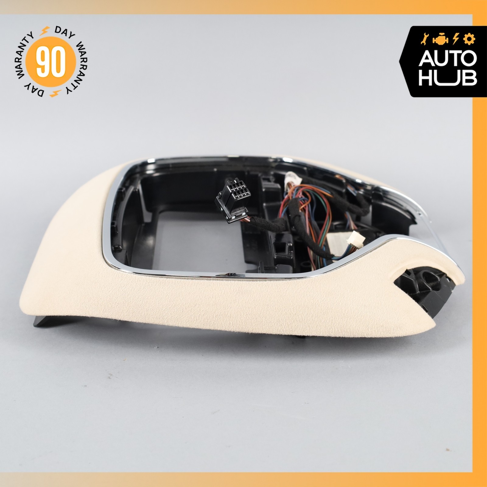 14-16 Maserati Ghibli M157 Quattroporte Overhead Dome Light Lamp Suede Beige OEM