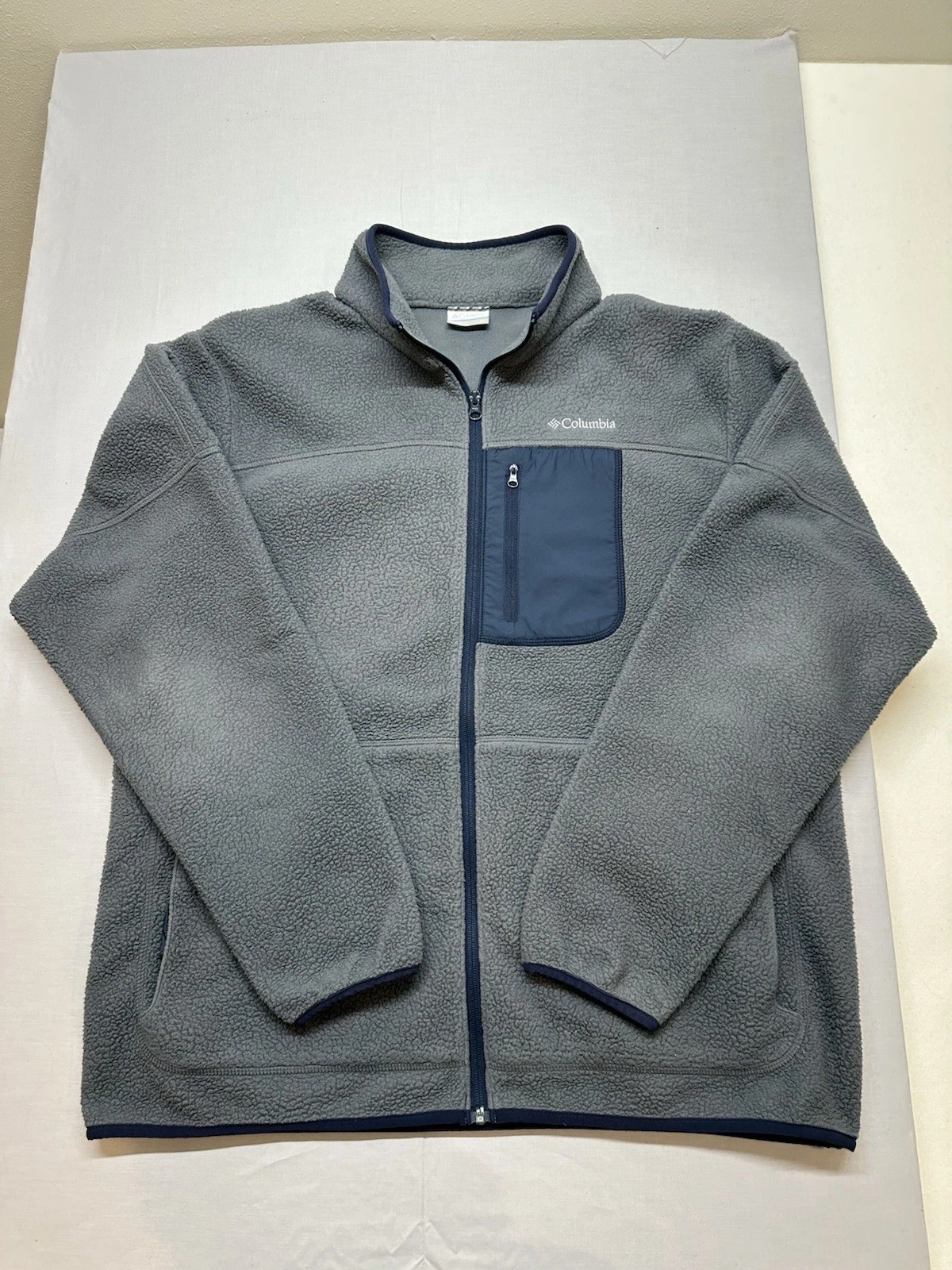 Columbia Men’s Fleece Zip Up Jacket Size XL Grey/Navy Long Sleeve Outdoor Coat