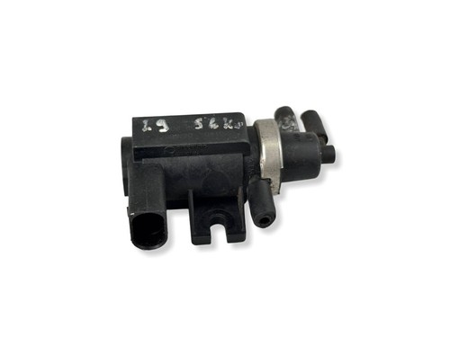 Audi A4 S4 B7 8E 8H 2006 kW Turbolader Druckwandler Magnetventil BVV1523