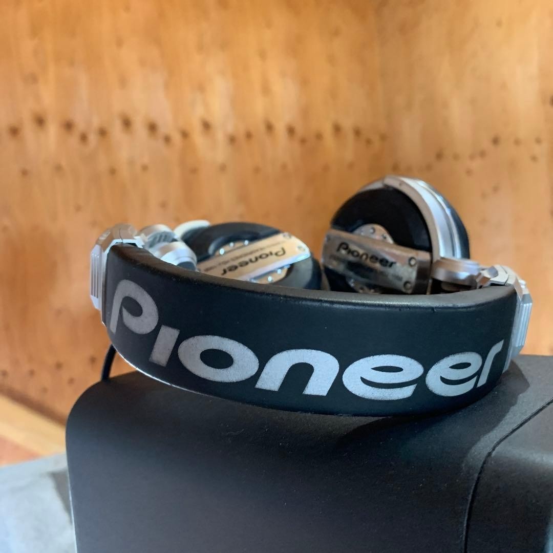 Pioneer HDJ 1000 DJ Headphones Silver Black Foldable Pro Audio