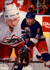1994-95 Flair #212 Alexei Zhamnov - HKY