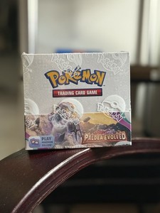Pokemon Scarlet and Violet Box