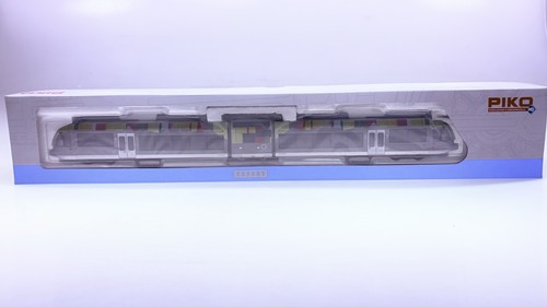 (ZF) Piko H0 97709 Dieseltriebwagen Stadler GTW 2/6 Val Venosta [DC,analog,OVP] | Condition: Gebraucht