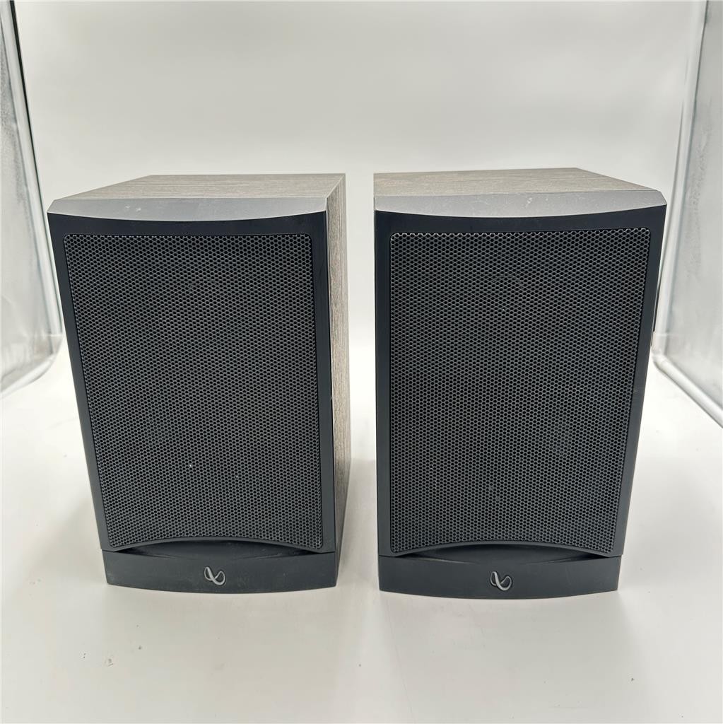 Set of 2 Infinity Reference 2000.1 8 ohm Speakers 15-100