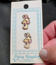 Vintage Daisy Kingdom Buttons - Style No. 564-S Bear in Rain Coat and Boots