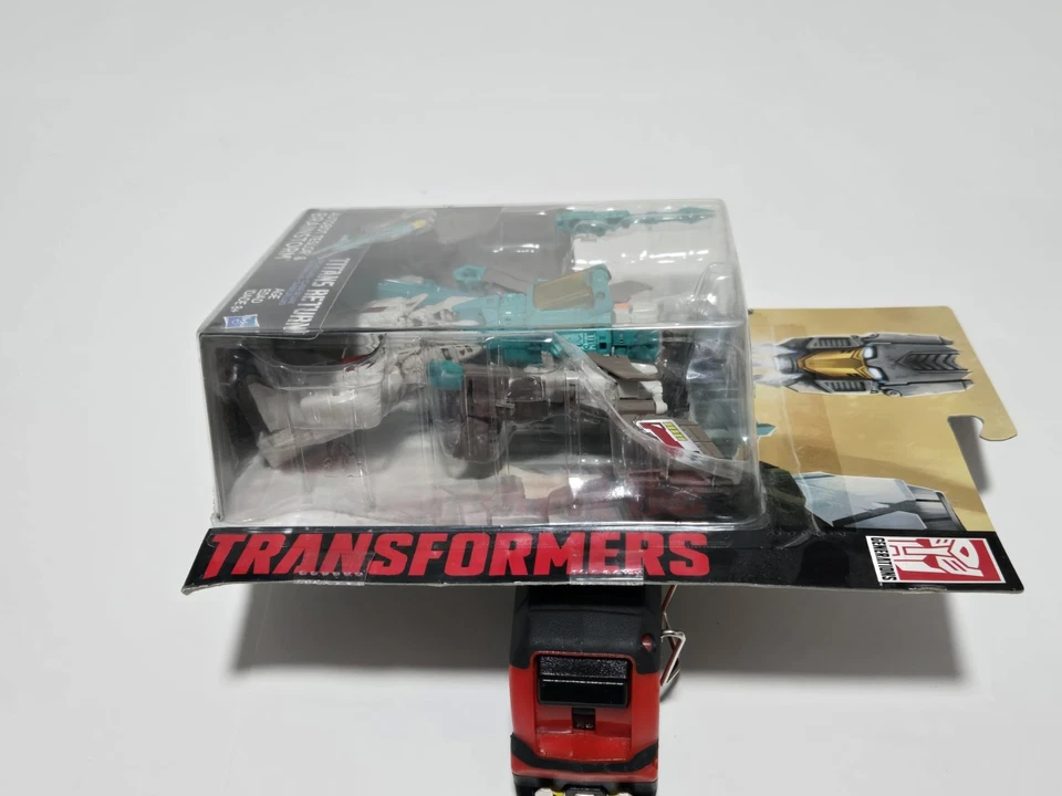 Transformers Titans Return Deluxe Class Autobot Teslor & Brainstorm 2015 NEW - Image 3 of 4