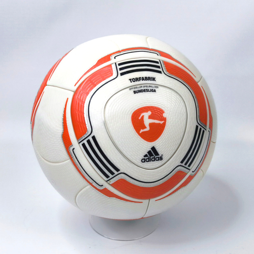 adidas Fußball Torfabrik Saison 2010 / 2011 Bundesliga Official Matchball V00575 - Bild 3 von 11