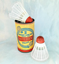 Vintage Regent-Carlton Perma Last 2 Shuttlecocks Plastic Badminton Tin England
