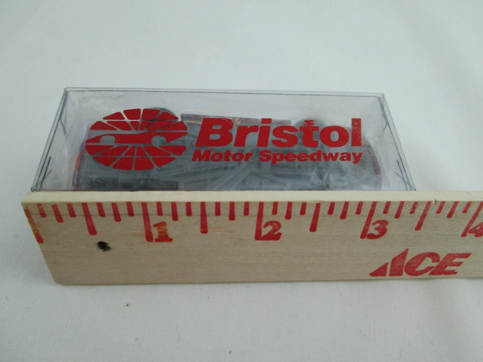 2003 Bristol Motor Speedway #03 Sharpie 500 NASCAR Die Cast Car 1:64 - Image 3 of 4