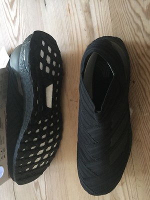 adidas gazelle silver green womens Buy Kith x Nemeziz Tango 17+ 360 Agility UltraBoost 'Miami Flamingos'  Online main image 1