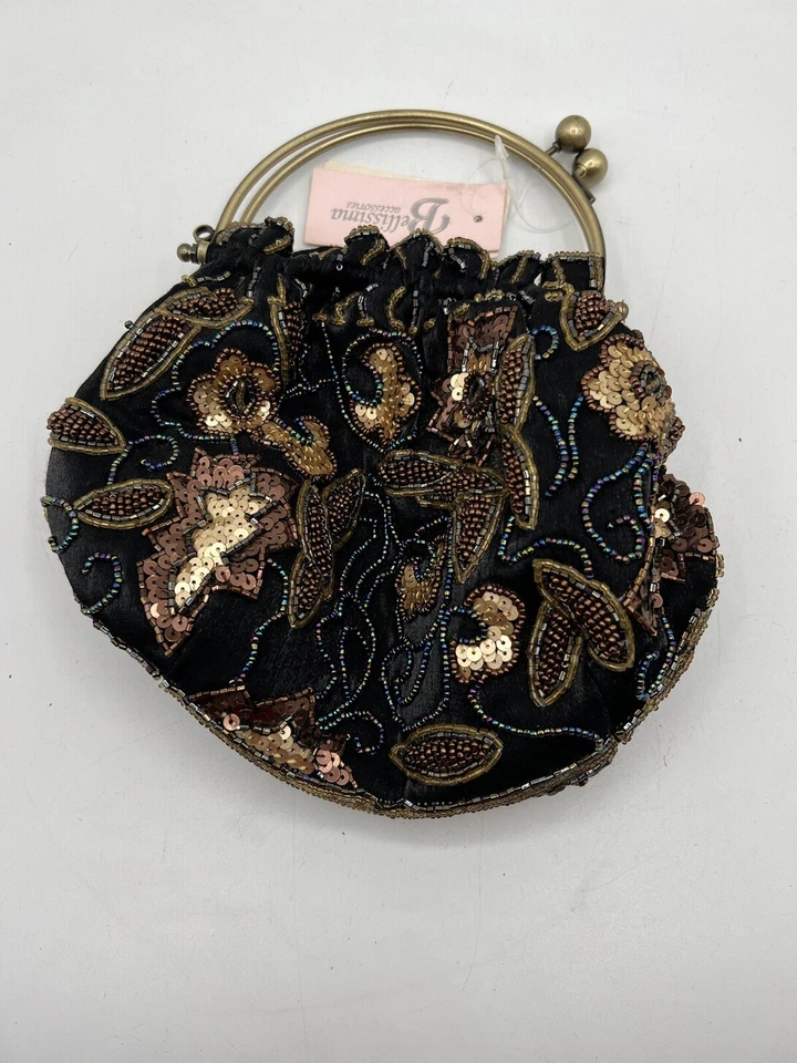 Bolso de noche marrón con cuentas y secuencia con asa de bloqueo de beso Foto 2 de 3