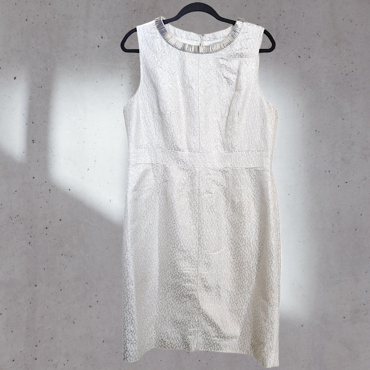Antonio Melani Andover Sleeveless Sheath Dress sz 14 White Metallic Embellished | eBay Antonio Melani Andover Sleeveless Sheath Dress sz 14 White Metallic Embellished | eBay