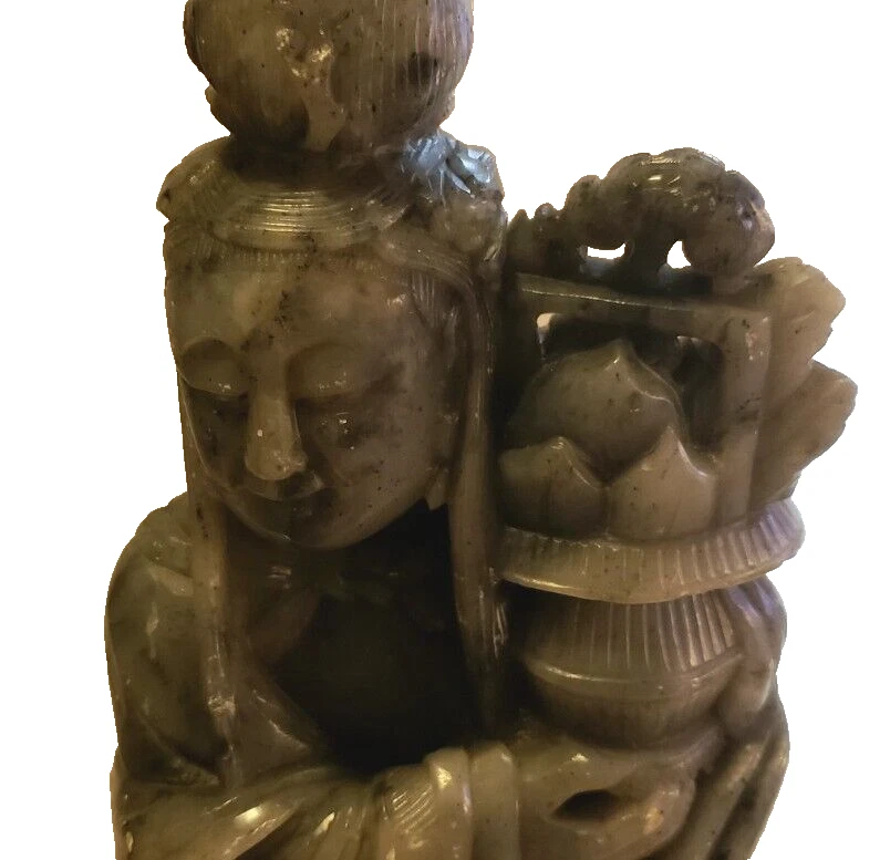 KWAN-YIN FEITA DE PEDRA UMA BELA ESCULTURA - Imagem 3 de 4