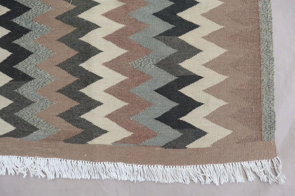 6'2x9'8 ft Afghan Kilim Rug - Gray Beige Geometric Handmade Rug- Living room Rug - Image 4 of 4