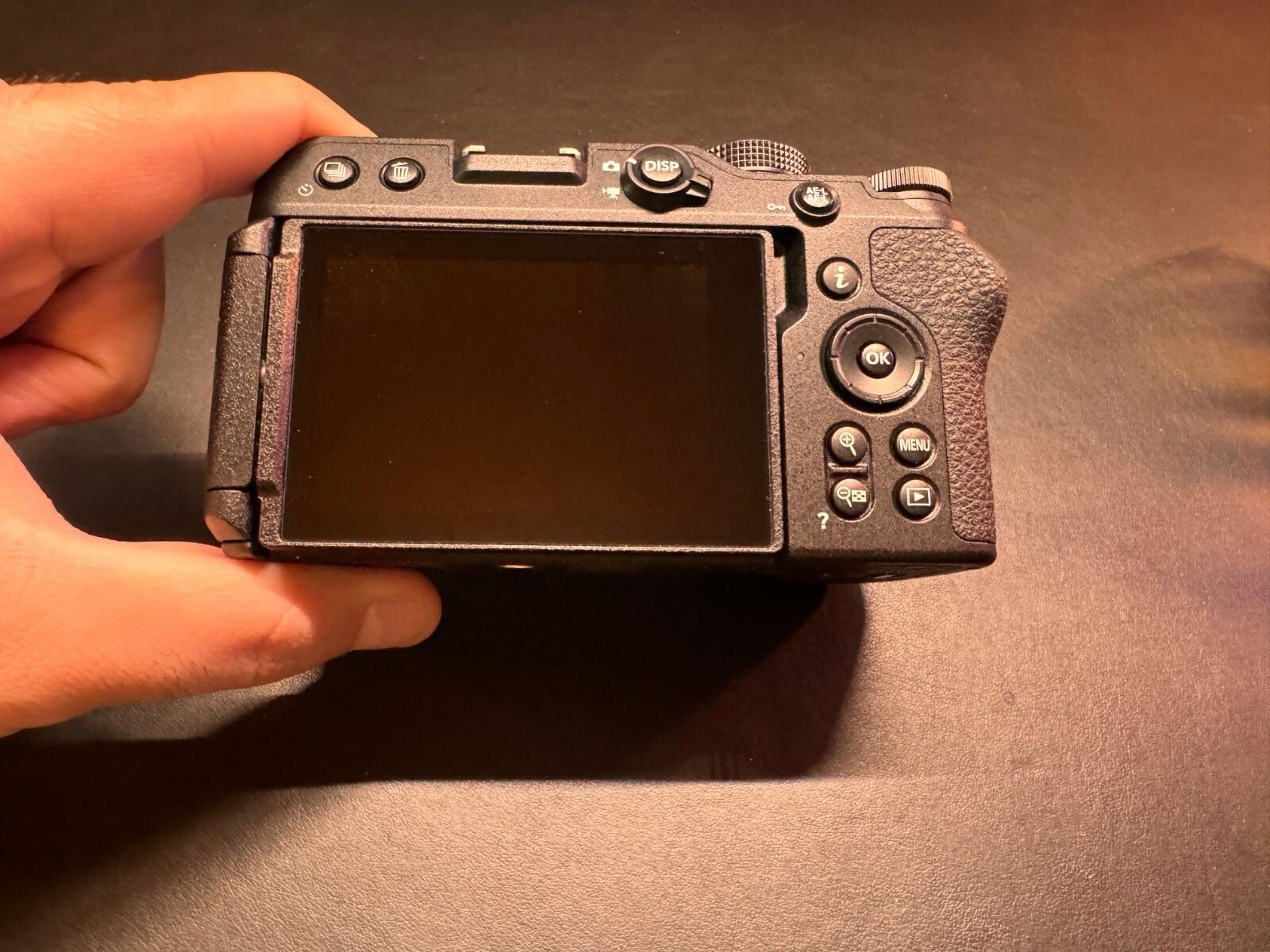 Nikon Z 30 Mirrorless Camera Body with NIKKOR Z DX 1650mm f/3.56.3 VR