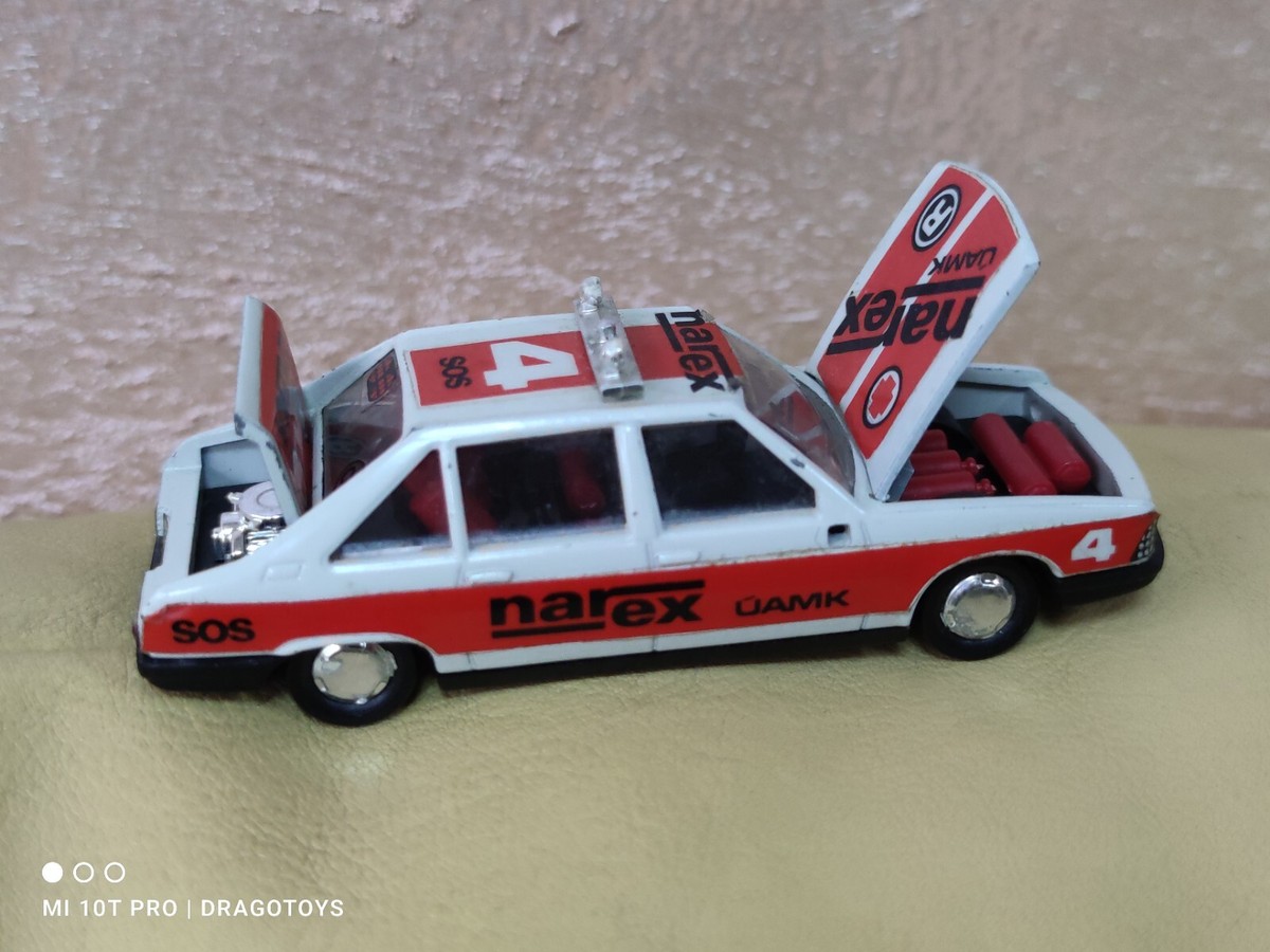 VINTAGE CAR TOY TATRA 623 4 SOS DIECAST 1/48 PLASTIC TIRES NAREX