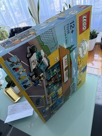 LEGO The Simpsons: The Kwik-E-Mart (71016) 100% Complete/Box/Instructions