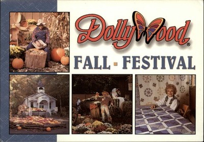 Dollywood Fall Festival ~ Pigeon Forge Tennessee ~ scarecrow pumpkins quilt